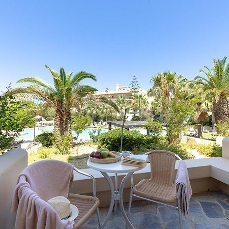 Giannoulis - Santa Marina Beach Hotel Ajía Marína Kültér fotó